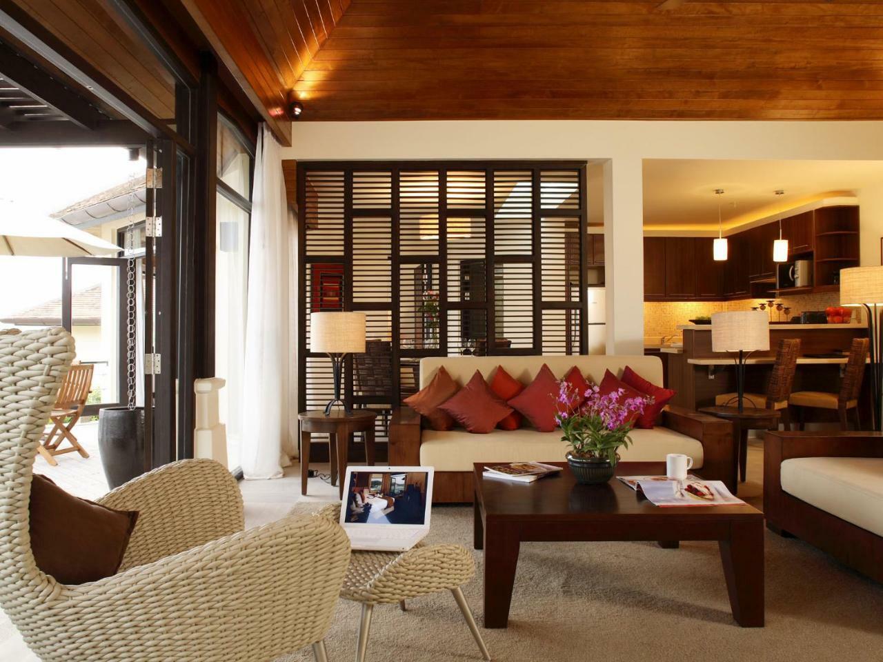 Indochine Resort And Villas - Sha Extra Plus Patong Extérieur photo A living room